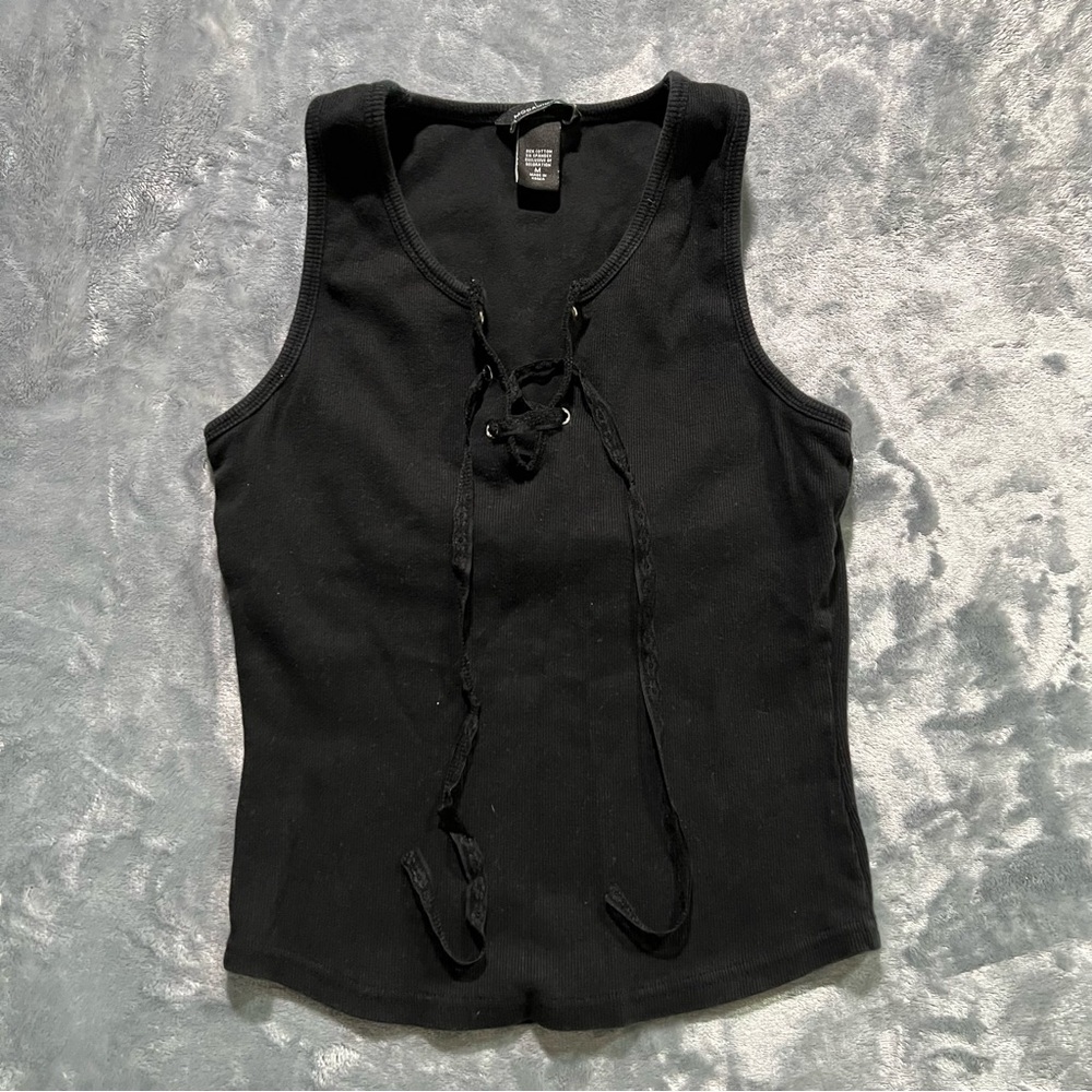 Black Sleeveless Top